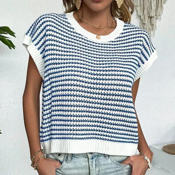 White Casual Women's Knit Mix Striped Round Neck Loose Knit Top - Picture 4 of 8